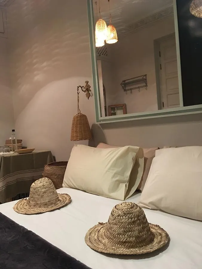 ***  Riad Laly Tourisme Eclaire Le Bijou De La Medina Marraquexe Marrocos