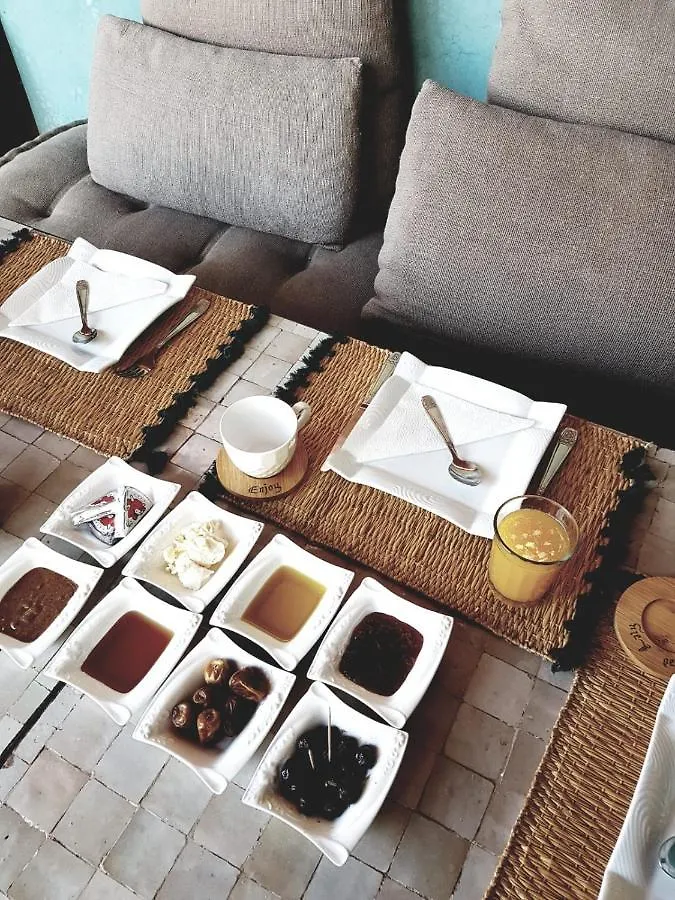 Riad Laly Tourisme Eclaire Le Bijou De La Medina Marrakesh