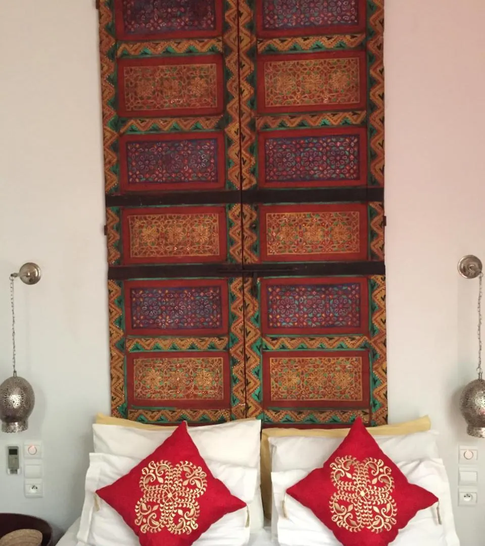 Riad Laly Tourisme Eclaire Le Bijou De La Medina Marrakesh